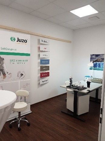 Gesundheitszentrum Team Physiologic WHV Behandlungsraum