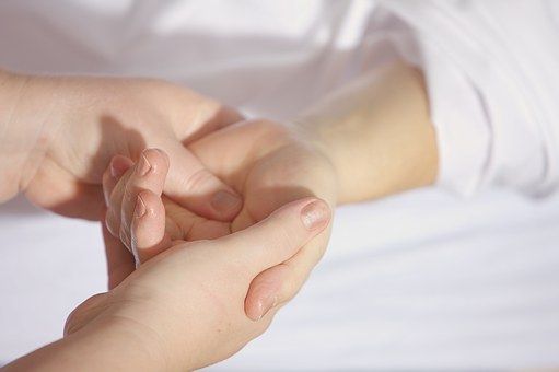 Gesundheitszentrum Team Physiologic WHV Handrehabilitation